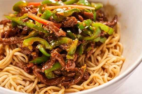 SHREDDED BEEF W HOP PEPPERS  NOODLE