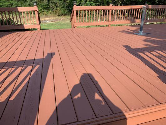 Cleaning and Re-stain the Deck