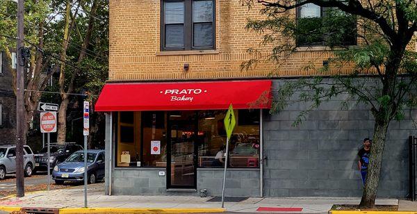 Storefront (07/19/23). @PratoBakery #JerseyCity #JerseyCityHeights #Bakery #Coffee #FoodPorn