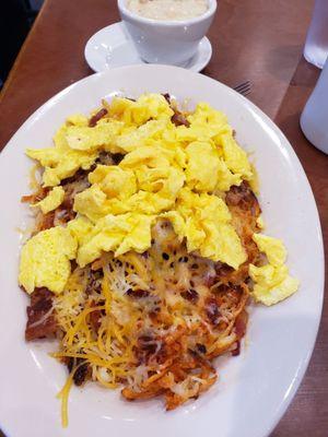 Papas Cowboy with scrambled eggs