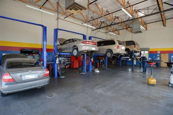 AAMCO East Mesa Service bays