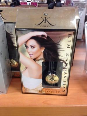 This perfume makes your Butt big ladies ;)