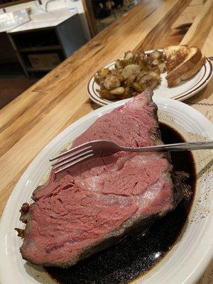 Best Prime Rib I have ever had.  Two years in a row. Going back a third time again in 2021.