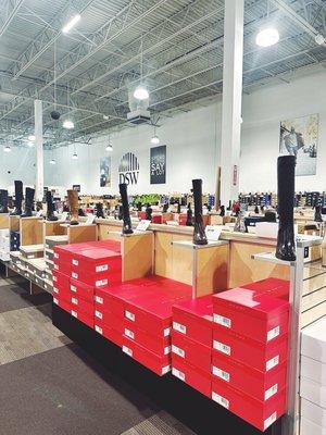 DSW Designer Shoe Warehouse