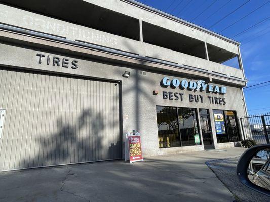 The first store in the area. The smog is inside as the sign shows.