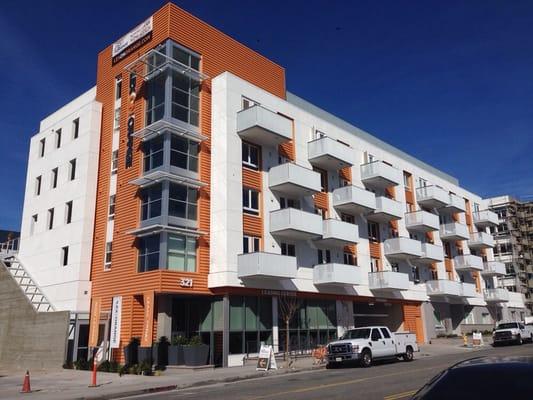 LEX on Orange in Glendale, CA pursuing LEED Silver with KC. 310 multifamily units including: Commissioning, IAQ & HERS testing.