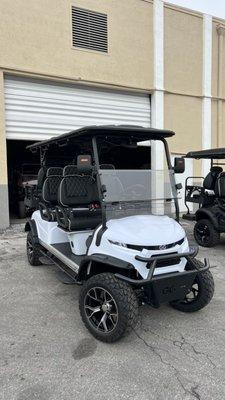 CT CAR Golf Cart