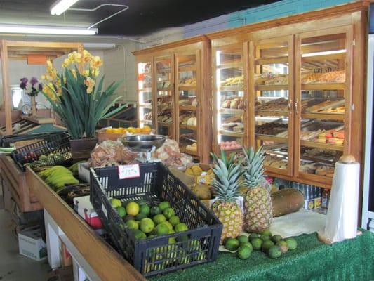 Produce & Mexican Bakery