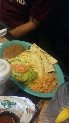 Fajita quesadillas