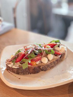 Tomato Mozzarella Tartine