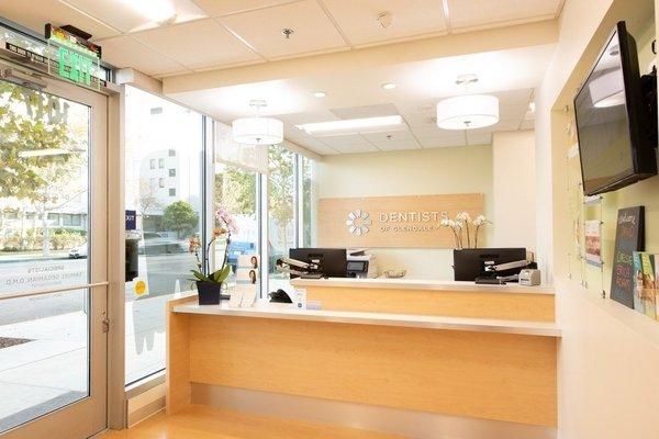 Dentists of Glendale opened its doors to the Glendale community in December 2018!