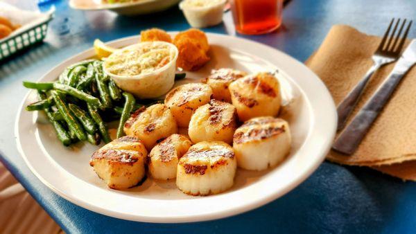 Grilled scallops to die for.