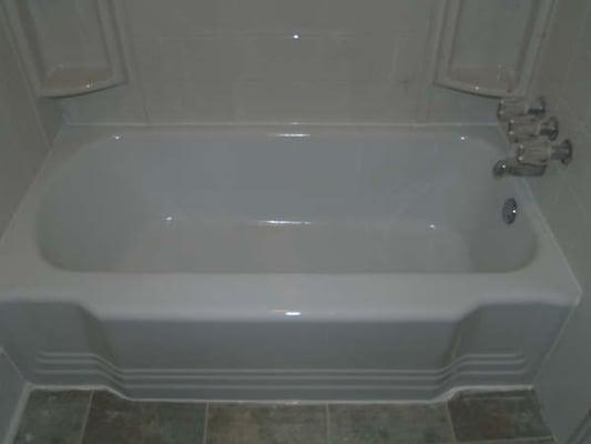 Bathtub refinishing makes old tubs look better than new