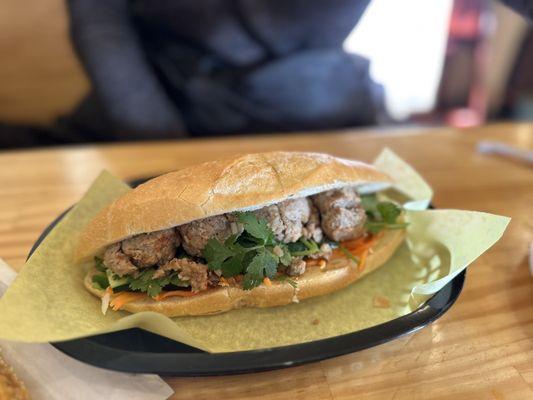 Banh mi xui mai