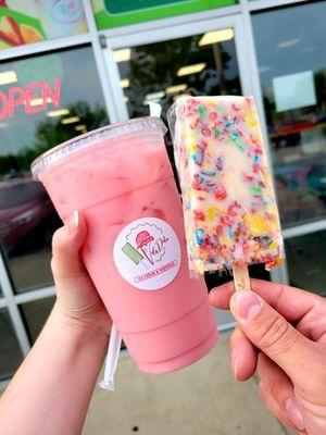 Strawberry aqua fresca and fruity pebbles popsicle