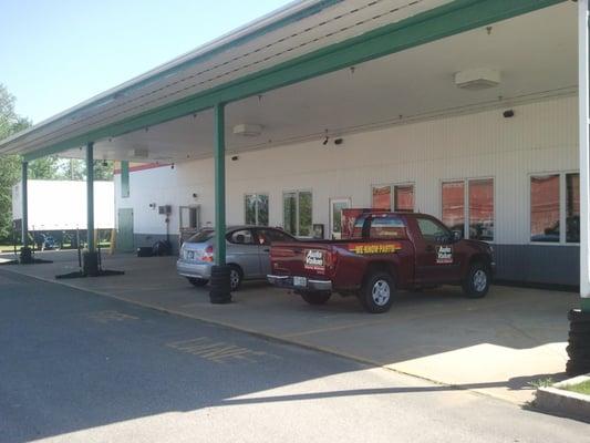 Here's a photo I took of the outdoor work bays. Photo by Tim Carter - www.StainSolver.com