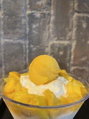 Mango Bingsu