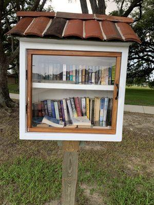 Lending library