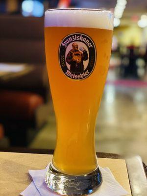 Schofferhofer Grapefruit Hefeweizen beer