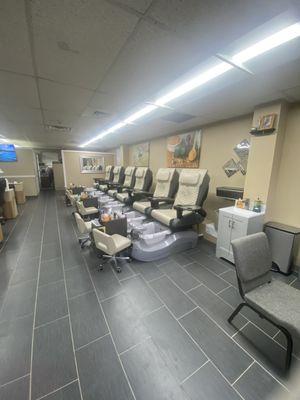 New updated Pedicure chairs!