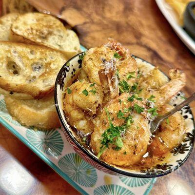 Garlic Shrimp w/Baguertte