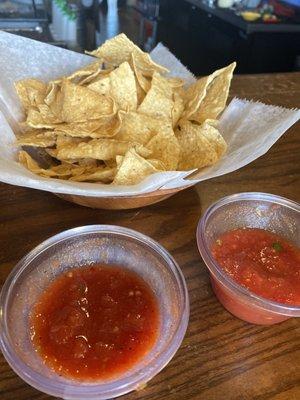 Complimentary chips and delicious salsa!!