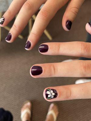 Nail art before homecoming. Perfect match with the dress!