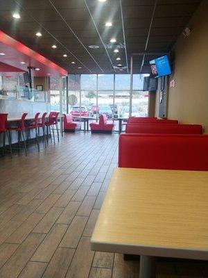 Actually decent space for eating in . . . and a fantastic view of the Sandias from those booths in the front.