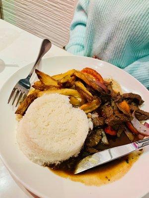 Lomo Saltado