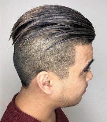 Clean haircut with Smooth silver by Sophia