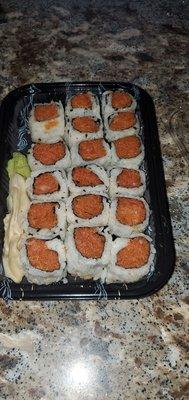 Spicy tuna roll (should be called spicy cat food)