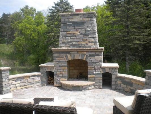 Minneapolis outdoor fireplace