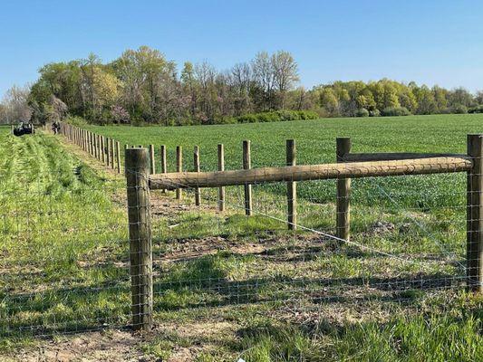 Truster Building & Fence