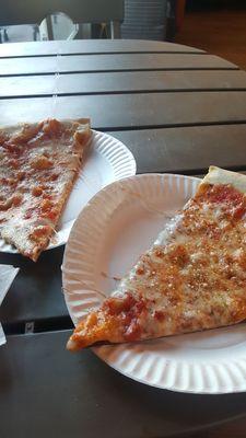 This place tastes like classic New York pizza. Welcome to Queens. Nom nom nom