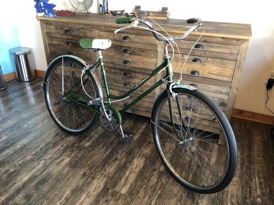 Early 1970's Schwinn Breeze restoration.