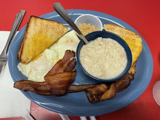 Eggs, toast, crispy bacon & oatmeal