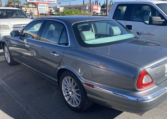 2006 XJ8 - ready to hit the road!