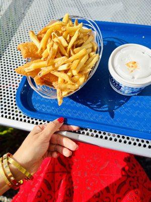 4 Piece Fish 'N Chips! My once a year fried food at Ivar's run. I'm done!!