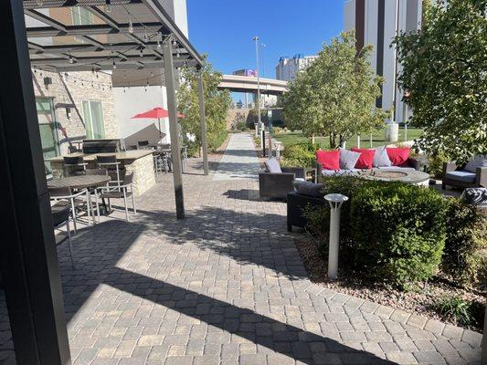 Outdoor/grilling area