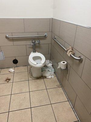 Restroom with no trash bin