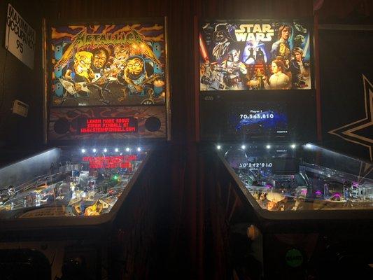 Pinball wizards hang out with the kinky wizard at Warpath Pizza!