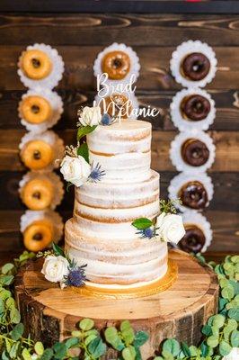 Semi-naked wedding cake