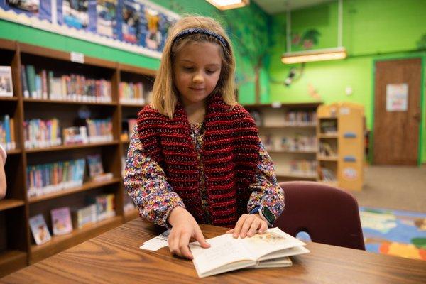 Library time for 3rd grade