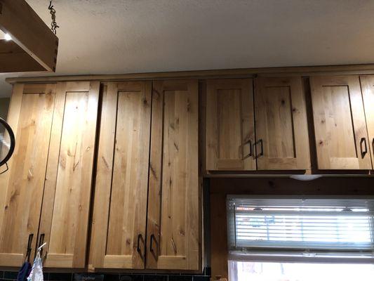 Custom Kitchen Cabinets