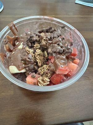 Top of smoothie bowl with decent amount of toppings