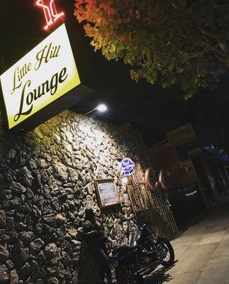 Little Hill Lounge