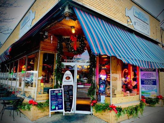 Storefront on a Christmas day