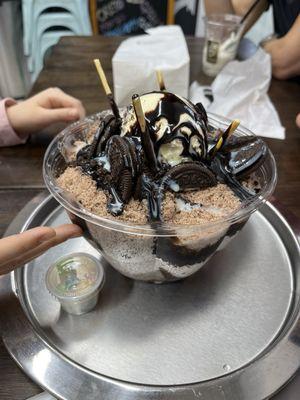 Choco shaved ice cream