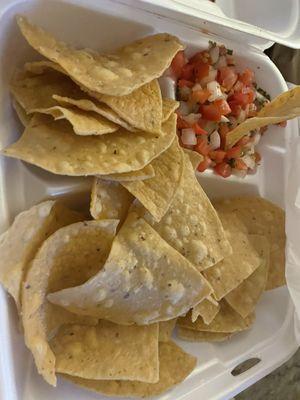 Chips with salsa