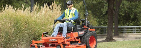 kubota zero turn lawn mower dealership in Angleton, TX